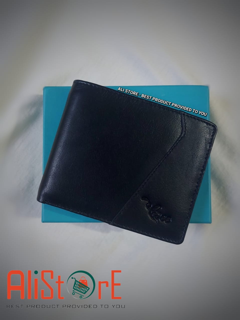 Bee Leather Short Wallet