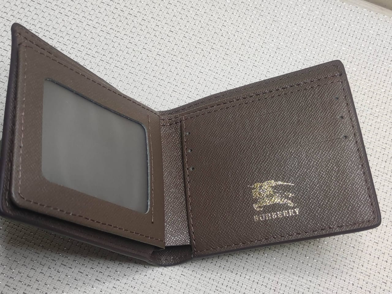 Burberry short wallet