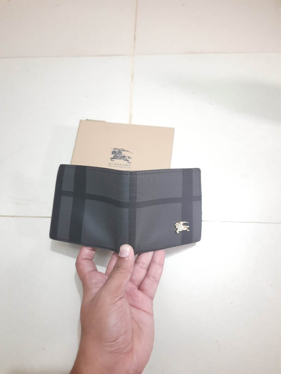 Burberry short wallet